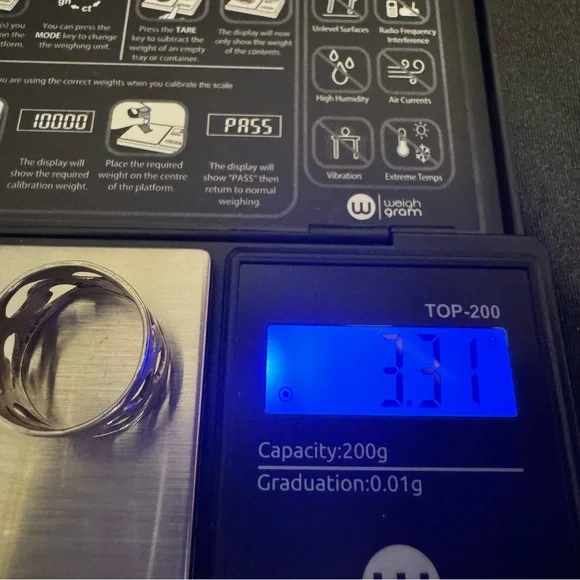 925 Silver Cutout Band Ring - Size 5.5 - Picture 3 of 5